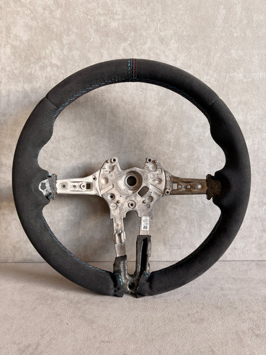 BMW F20 F30 F80 F90 etc. etc. Alcantara CS stuur