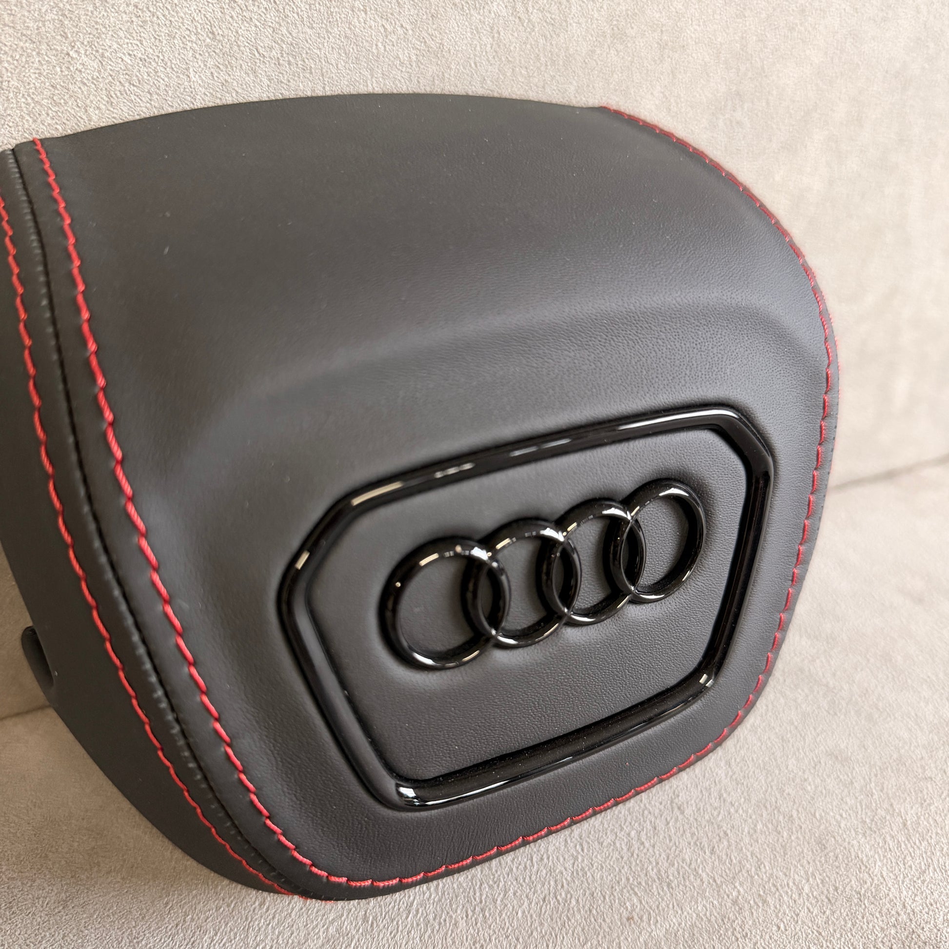 Audi Q8 SQ8 RSQ8, Q7 SQ7  Airbag Cover